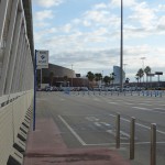 Haltestelle des blauen T3 Busses am Terminal C